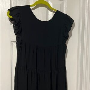 Elegant Black Kids Dress with Ruffled Sleeves